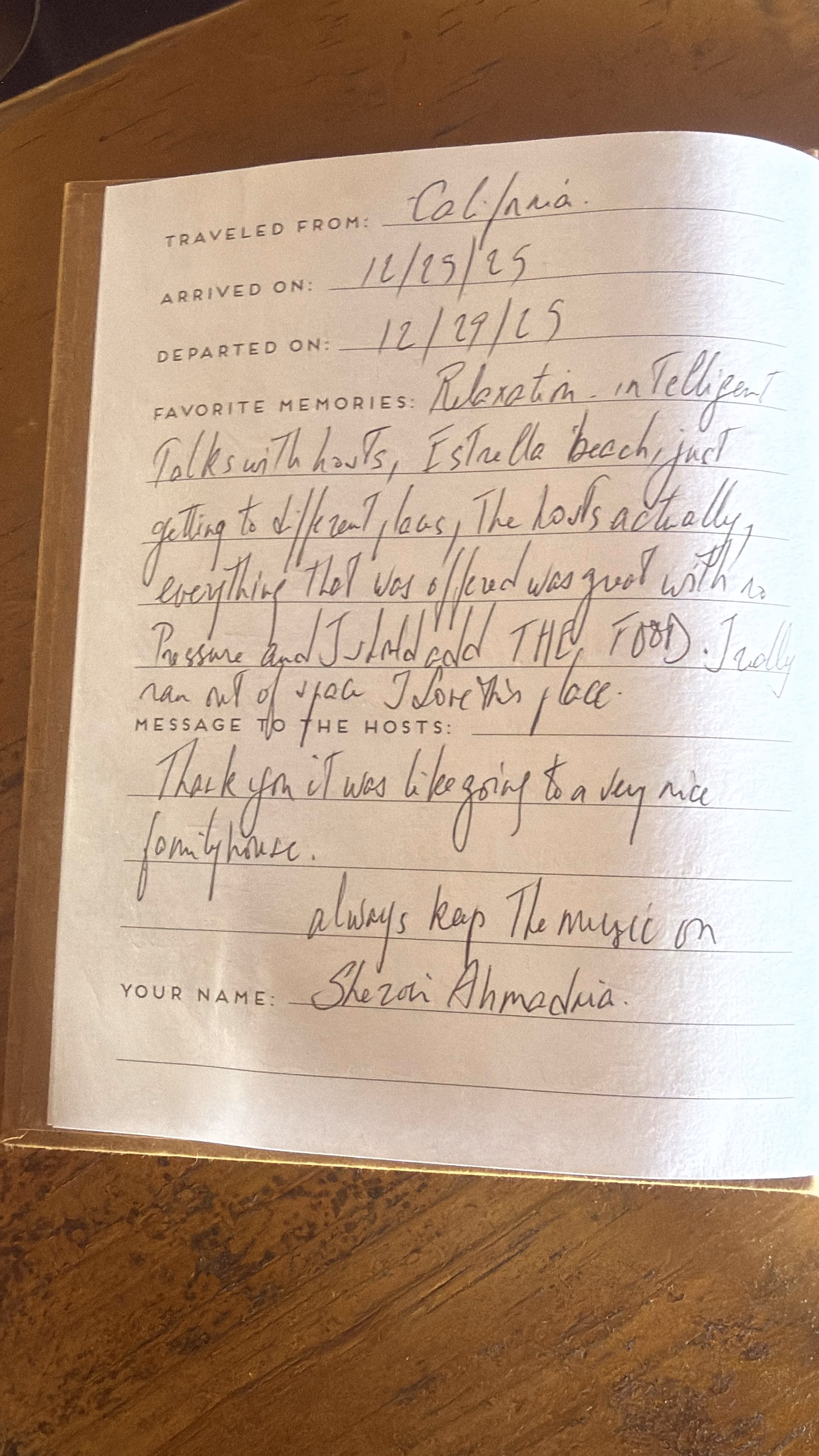 Handwritten guest review from Dolphin Blue Paradise guestbook